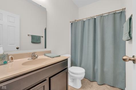 1059 Cherry Tree Lane Greenwood IN 46143