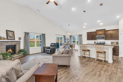 1059 Cherry Tree Lane Greenwood IN 46143