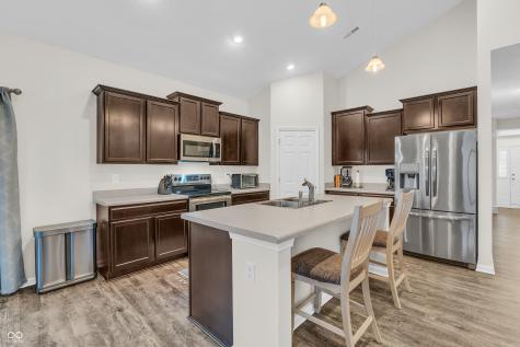 1059 Cherry Tree Lane Greenwood IN 46143