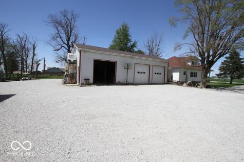 5671 E 350 S Waldron IN 46182