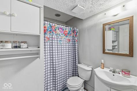 6349 Granner Drive Indianapolis IN 46221
