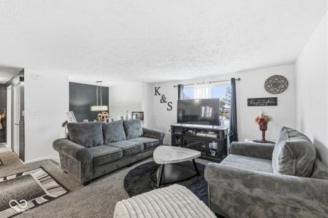 6349 Granner Drive Indianapolis IN 46221
