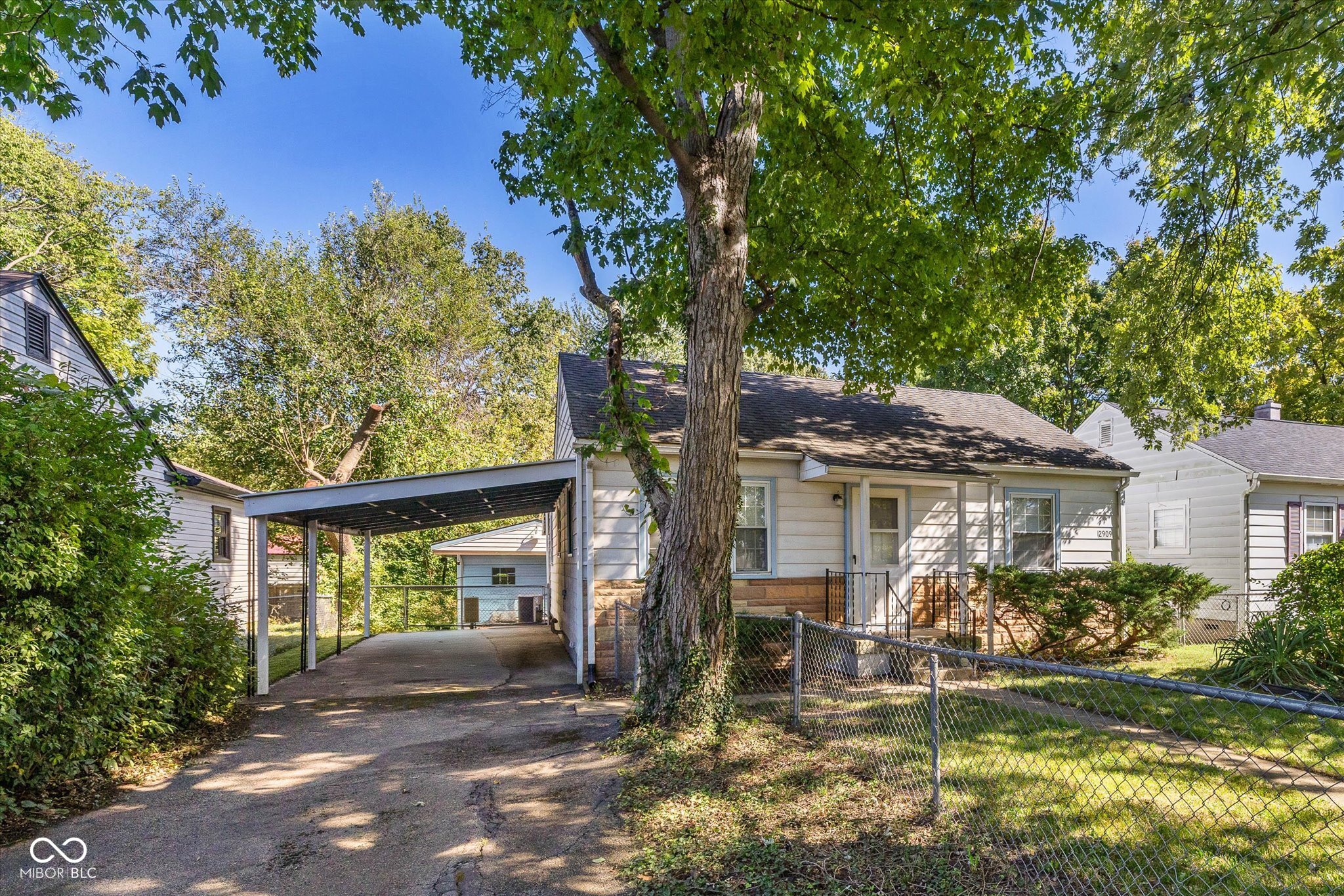 2909 S Taft Avenue Indianapolis IN 46241