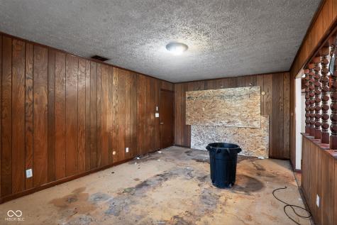 7230 W Green Springs Road Indianapolis IN 46214