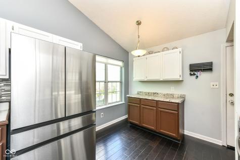 9422 Champton Drive Indianapolis IN 46256