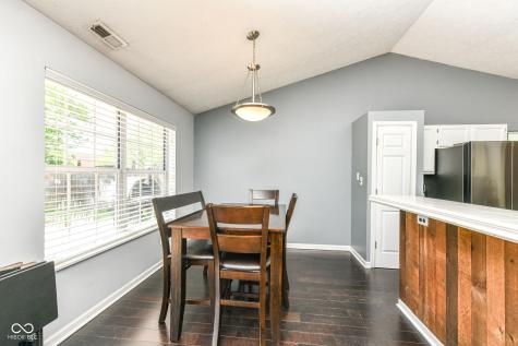 9422 Champton Drive Indianapolis IN 46256