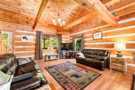 9601 Buffalo Pike Freetown IN 47235