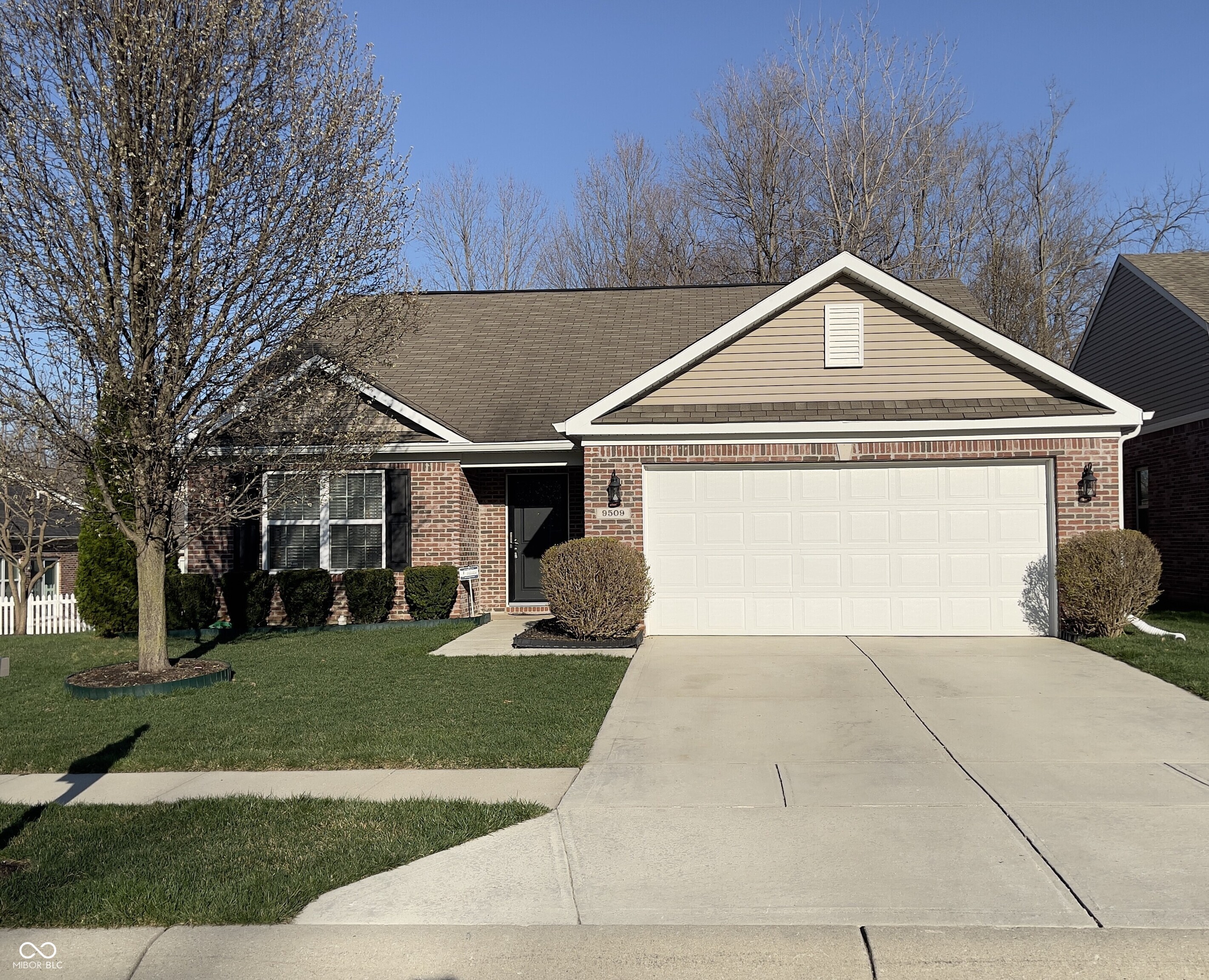 9509 Woodsong Lane Indianapolis IN 46229