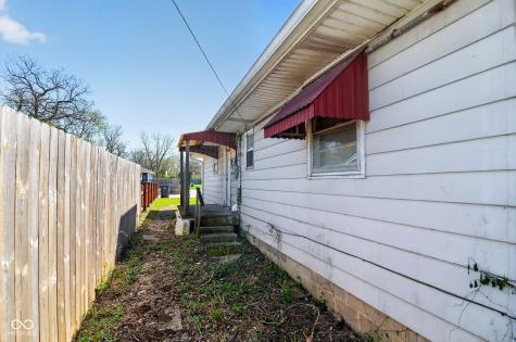 1860 Calvin Street Indianapolis IN 46203