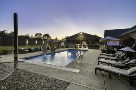 5145 W 400 N Fairland IN 46126