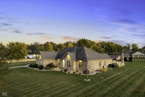 5145 W 400 N Fairland IN 46126