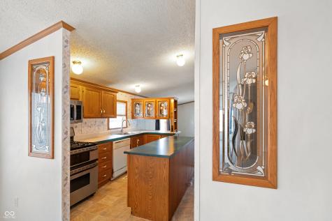 4697 W Ridge Drive Columbus IN 47203