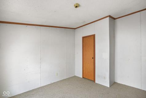 4697 W Ridge Drive Columbus IN 47203