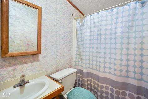 4697 W Ridge Drive Columbus IN 47203