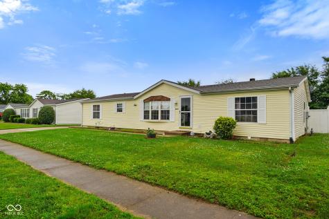 4697 W Ridge Drive Columbus IN 47203