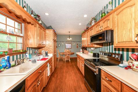 10261 N State Road 37 Elwood IN 46036