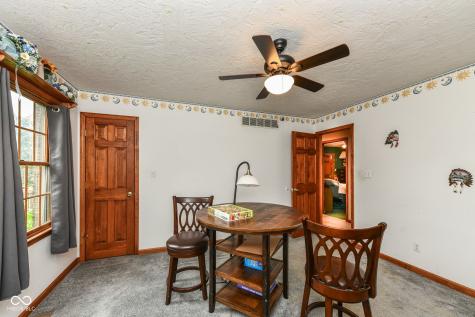 10261 N State Road 37 Elwood IN 46036