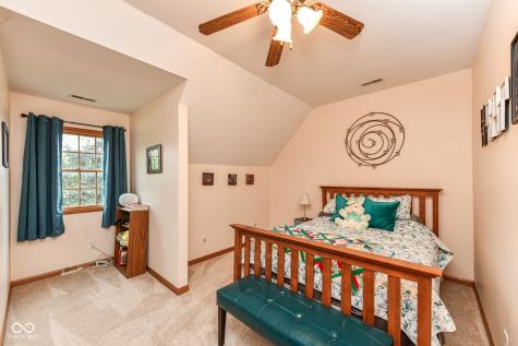 10261 N State Road 37 Elwood IN 46036