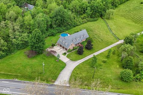 10261 N State Road 37 Elwood IN 46036