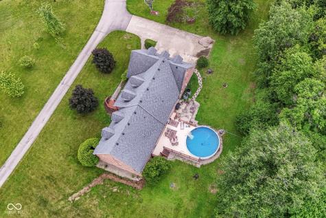10261 N State Road 37 Elwood IN 46036