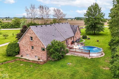 10261 N State Road 37 Elwood IN 46036