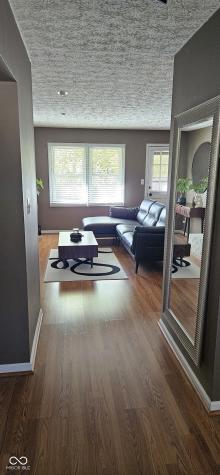 4315 Southgate Drive Indianapolis IN 46268