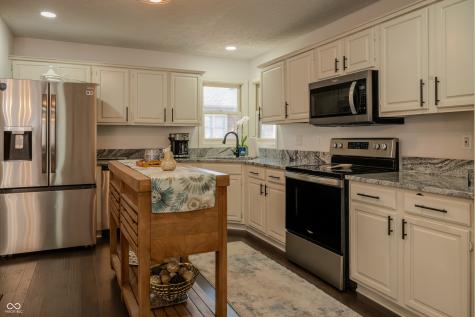 7032 Steinmeier Drive Indianapolis IN 46220
