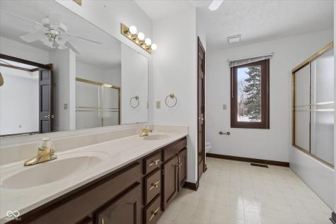 620 Hamlet Drive Avon IN 46123