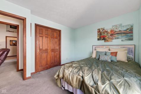 1547 Millridge Drive Greenwood IN 46143