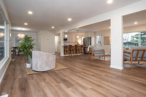 6337 Cardinal Lane Indianapolis IN 46220