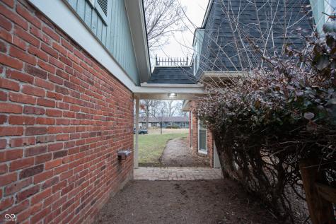 6337 Cardinal Lane Indianapolis IN 46220