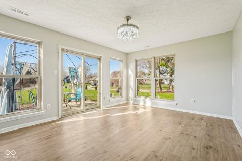 7528 Gunyon Drive Indianapolis IN 46237