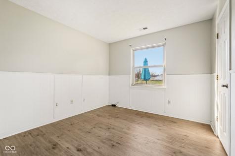 7528 Gunyon Drive Indianapolis IN 46237