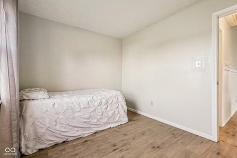 7528 Gunyon Drive Indianapolis IN 46237