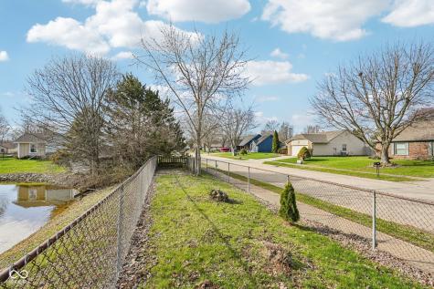 7528 Gunyon Drive Indianapolis IN 46237