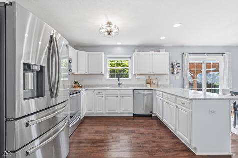 1421 Spring Meadow Court Greenfield IN 46140