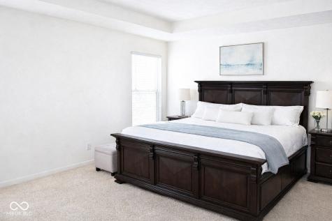 1922 Lakecrest Drive Columbus IN 47201