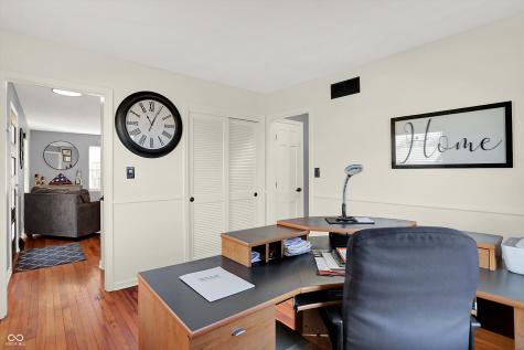 3309 Larkspur Lane Columbus IN 47203