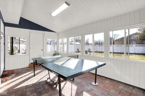 3309 Larkspur Lane Columbus IN 47203