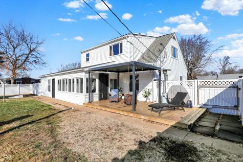 3309 Larkspur Lane Columbus IN 47203