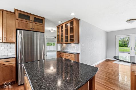 6055 N High School Road Indianapolis IN 46254