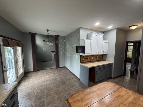 4064 Shady Pointe Row Greenwood IN 46143
