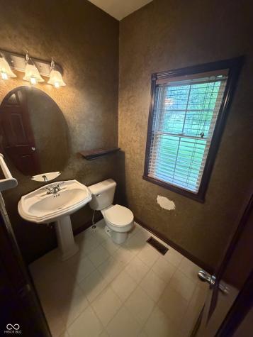 4064 Shady Pointe Row Greenwood IN 46143