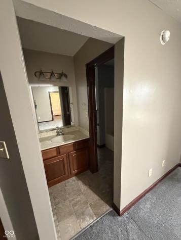 4064 Shady Pointe Row Greenwood IN 46143