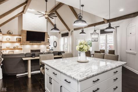 12621 Treaty Line Street Carmel IN 46032