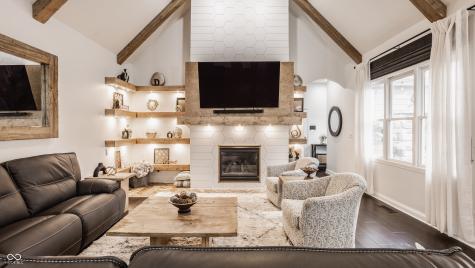 12621 Treaty Line Street Carmel IN 46032