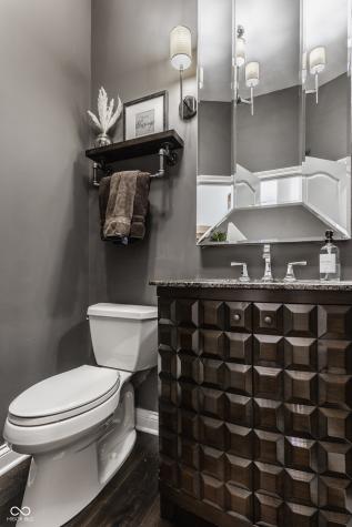 12621 Treaty Line Street Carmel IN 46032