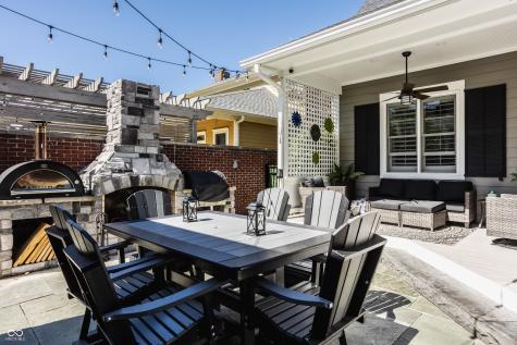 12621 Treaty Line Street Carmel IN 46032