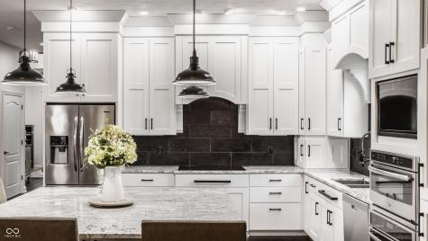 12621 Treaty Line Street Carmel IN 46032