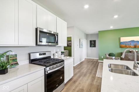 6127 Camarillo Drive Whitestown IN 46075
